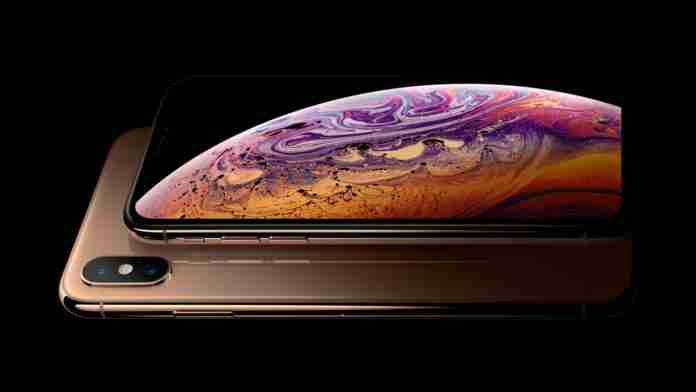 iPhone XS, XS Max a XR jsou tady. Ceny jdou až za 40 000 Kč