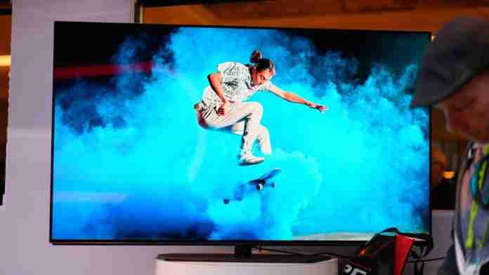 Alienware chystá obří herní OLED monitory: 55, perfektní HDR, 4K rozlišení a 120 Hz